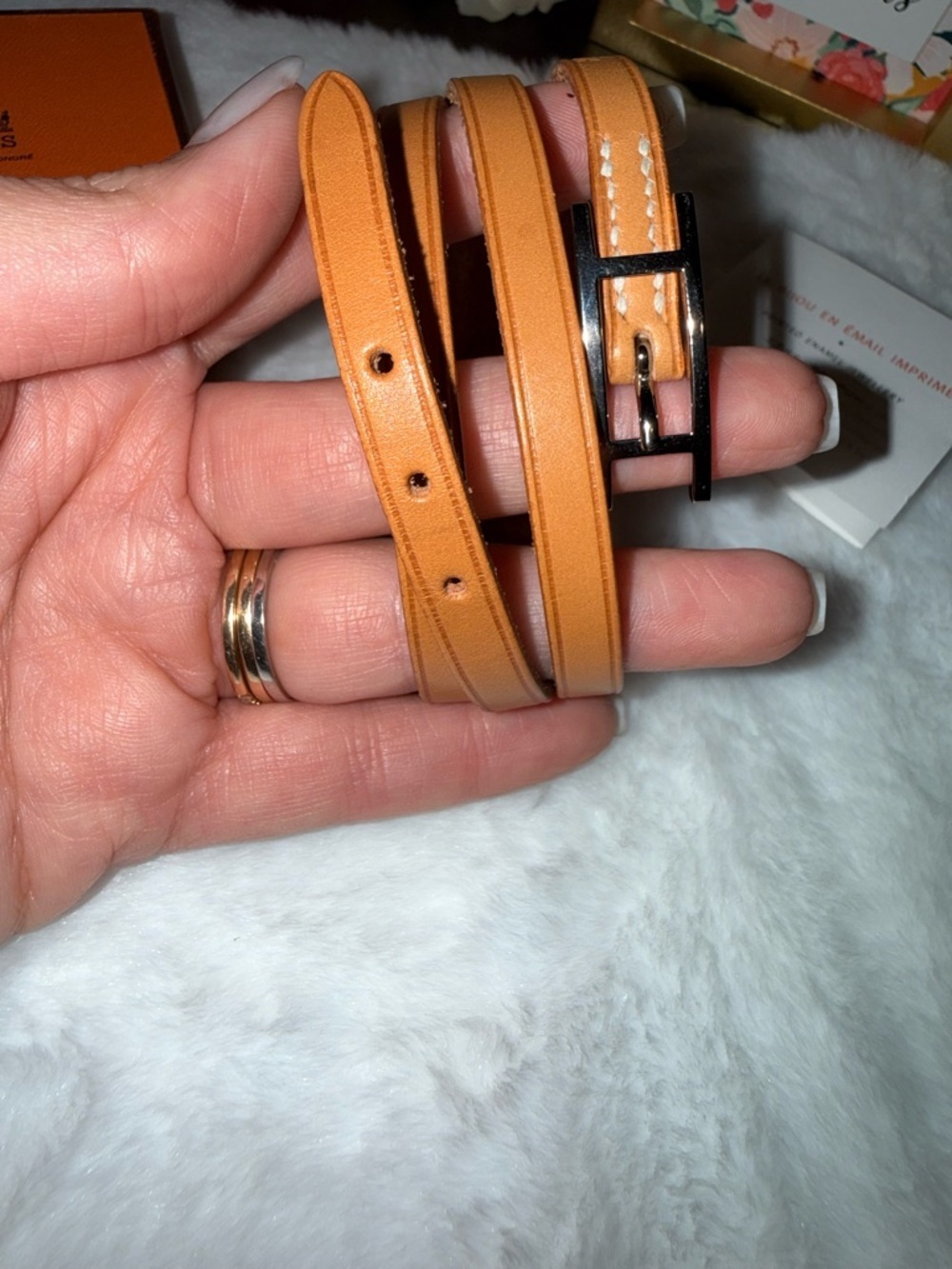 Hermès Hapi 3 Tour Bracelet Tan Leather Silver H Pre-Loved - Picture 5 of 11
